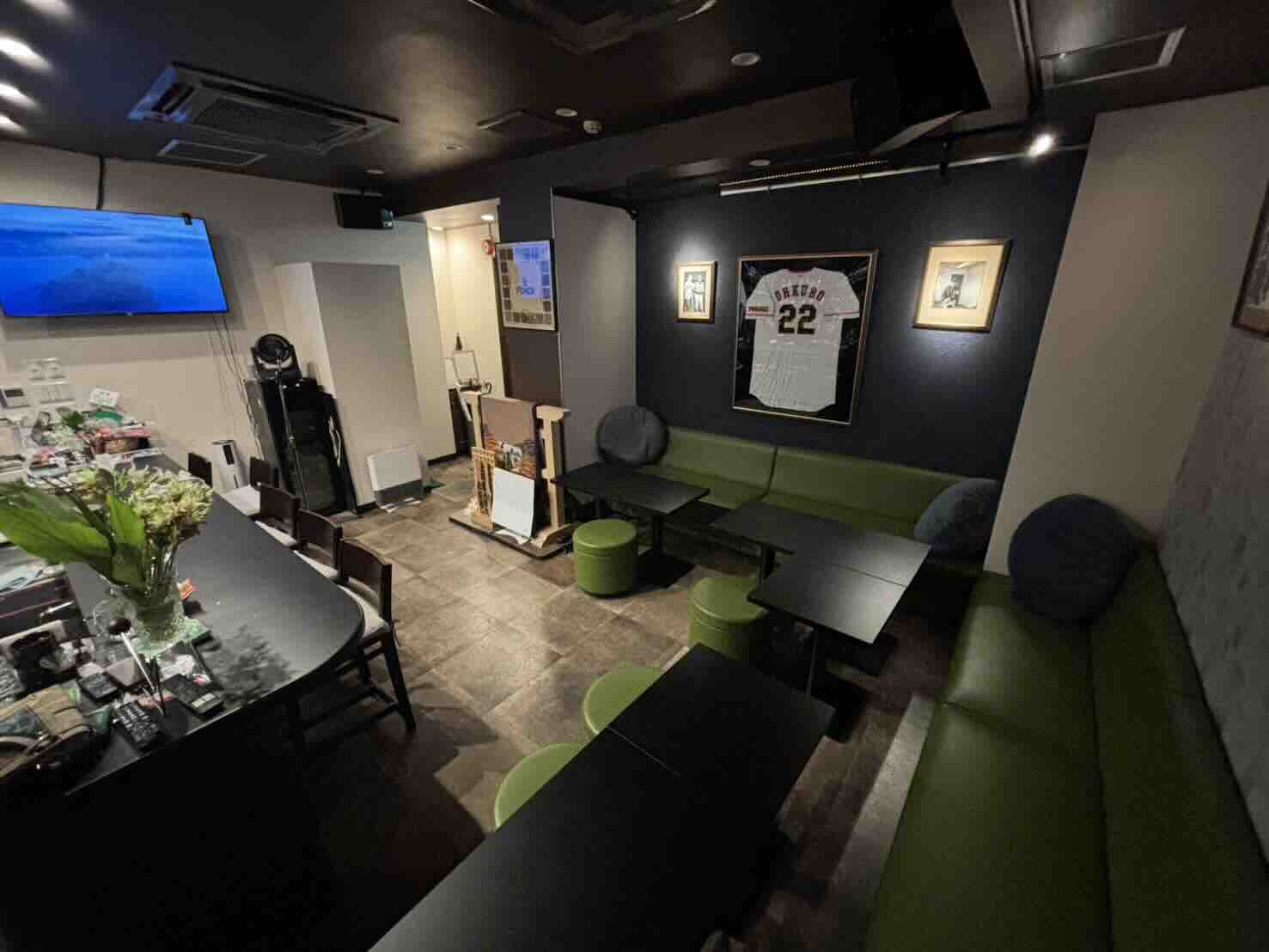 林‼️色々スナックまとめ 錦糸町スナック「ぜレナ29」｜元芸人ママのアットホーム酒場